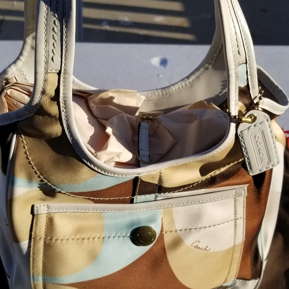 Bag - Picture 2 of 7